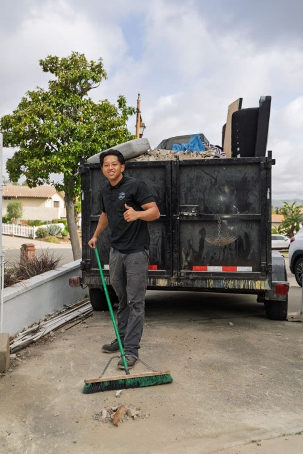 Blog post Junk Removal vs. Dumpster Rental: Which Is Better for You? image