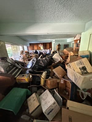 Blog post Hoarding Cleanup Services – Compassionate, Professional Help image